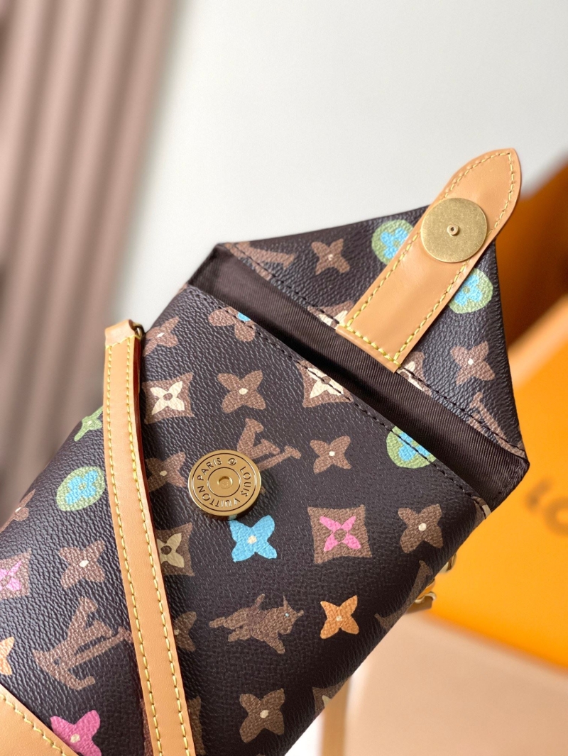 LV Bucket Bags